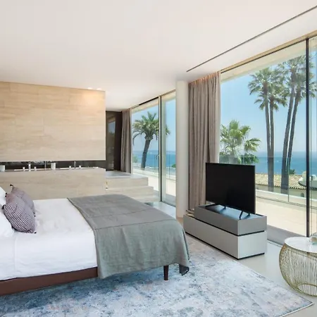 Stylish Cannes Getaway. 6Br Comfort In Peaceful Pezou Area קאן