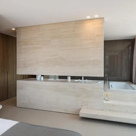 Stylish Cannes Getaway. 6Br Comfort In Peaceful Pezou Area *